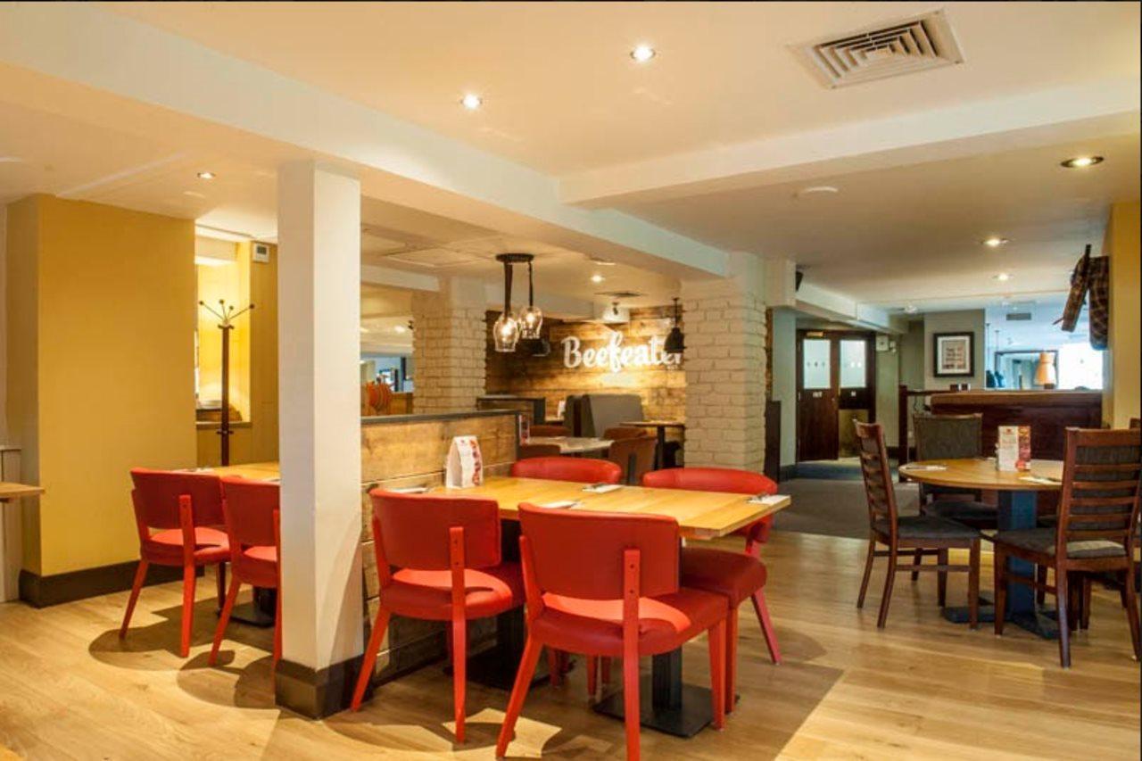 Premier Inn Wirral - Heswall Zewnętrze zdjęcie